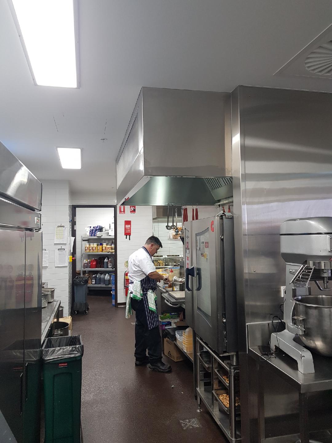 Commerical kitchen duct work ventilation 13 Commerical kitchen duct work ventilation 13
