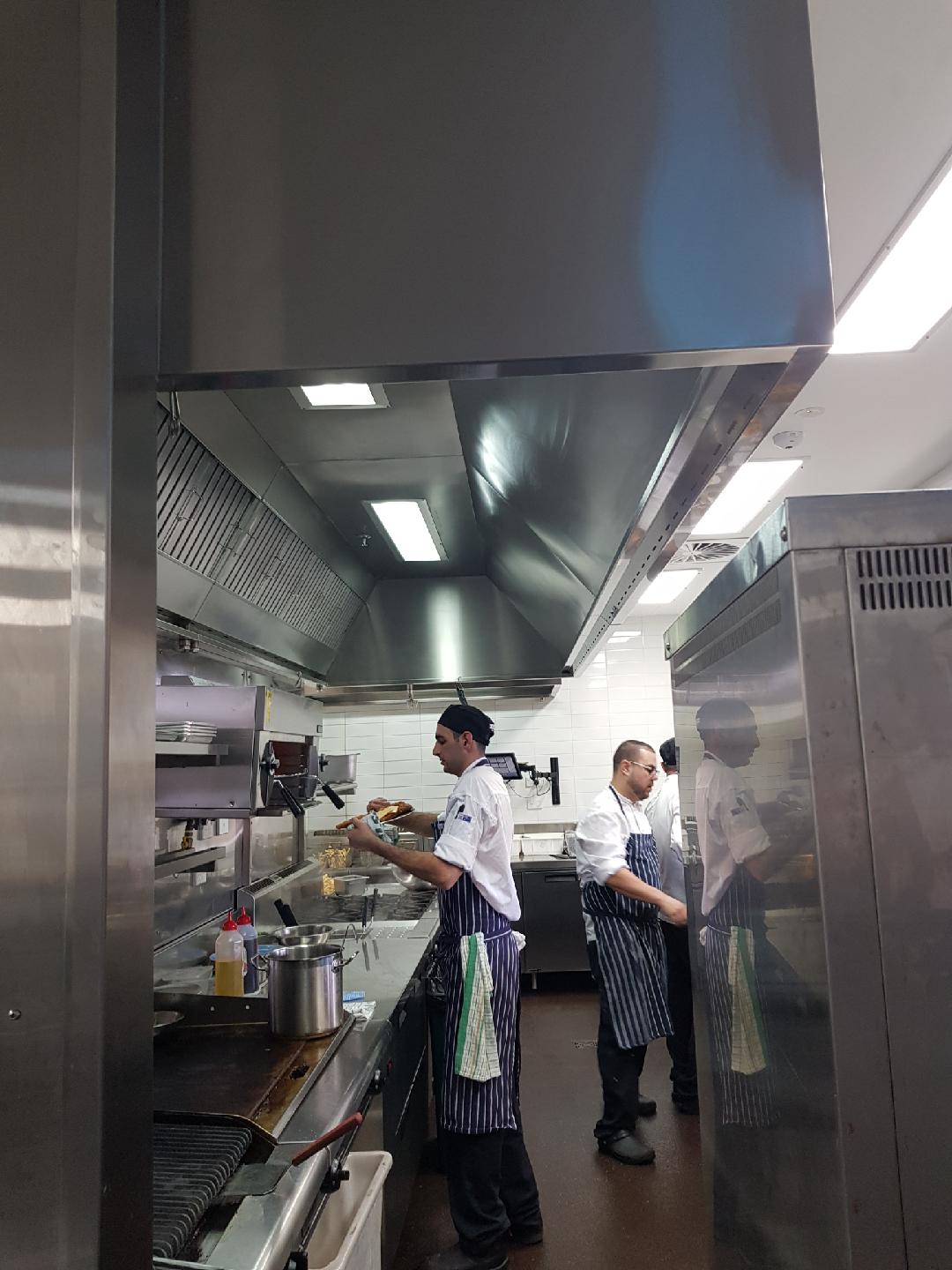 Commerical kitchen duct work ventilation 12 Commerical kitchen duct work ventilation 12
